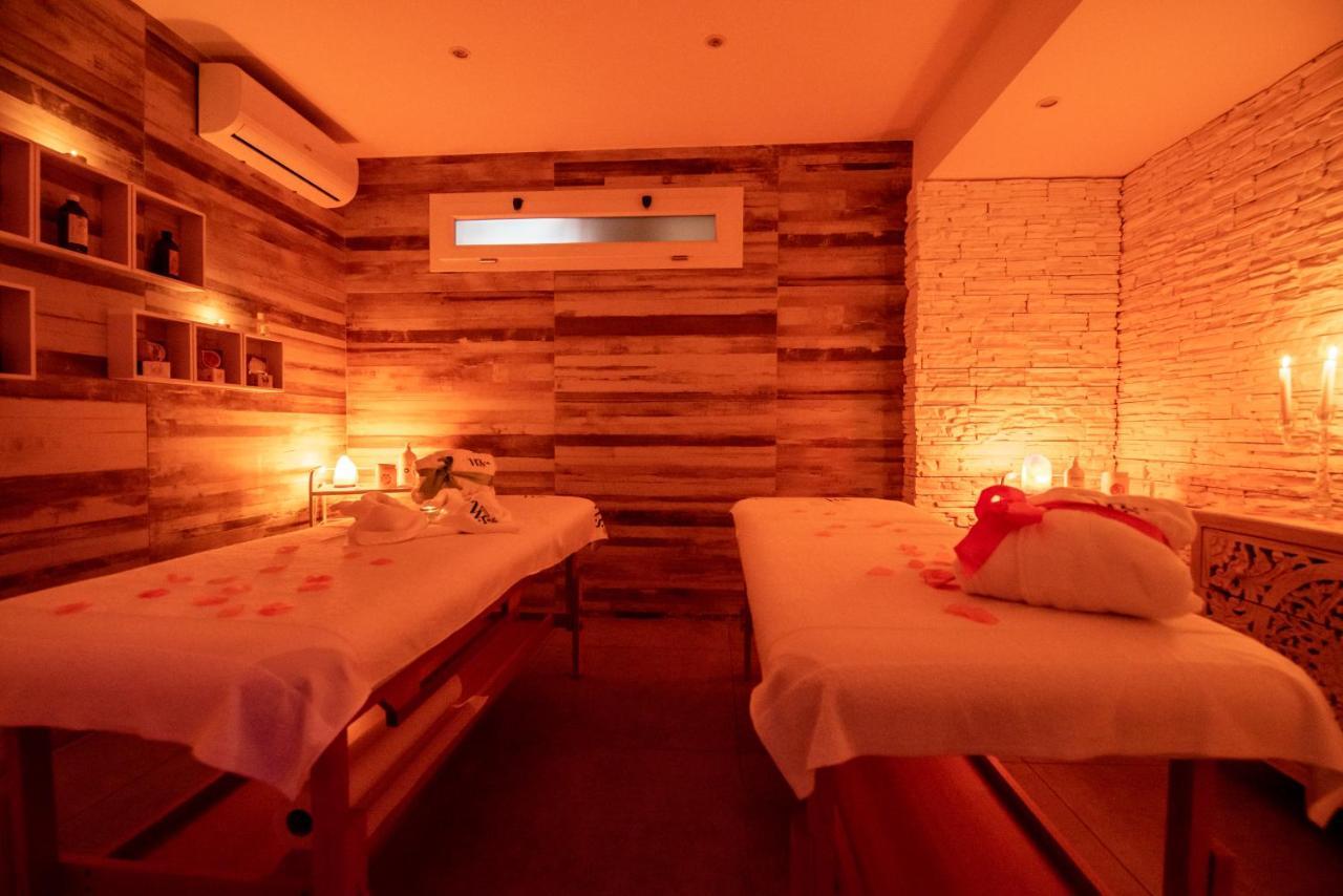 أفولا White Apartments & Spa المظهر الخارجي الصورة